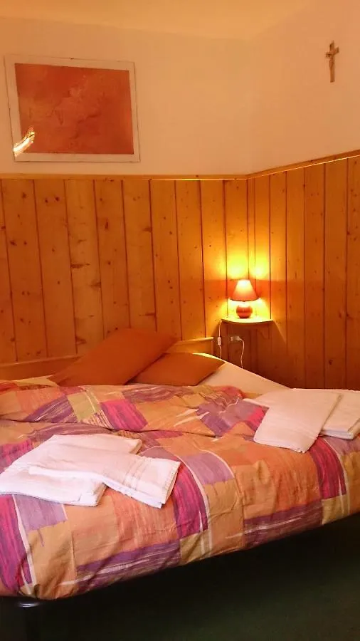 B&B Lo Scoiattolo Nebbiu 0*,