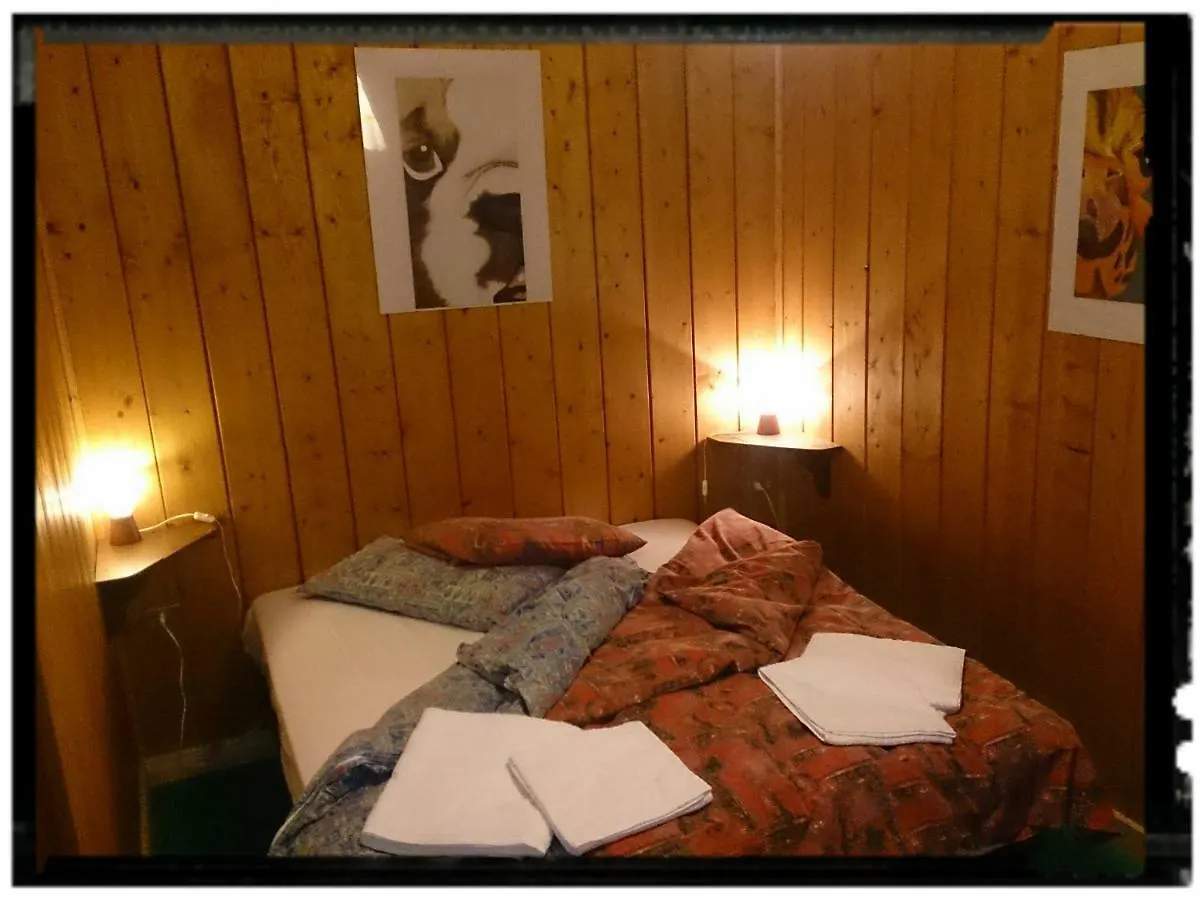 B&B Lo Scoiattolo Nebbiu İtalya